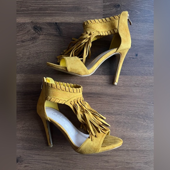 💛 Fringed Mustard Yellow Women’s Stiletto Heels 💛 - Picture 9 of 11